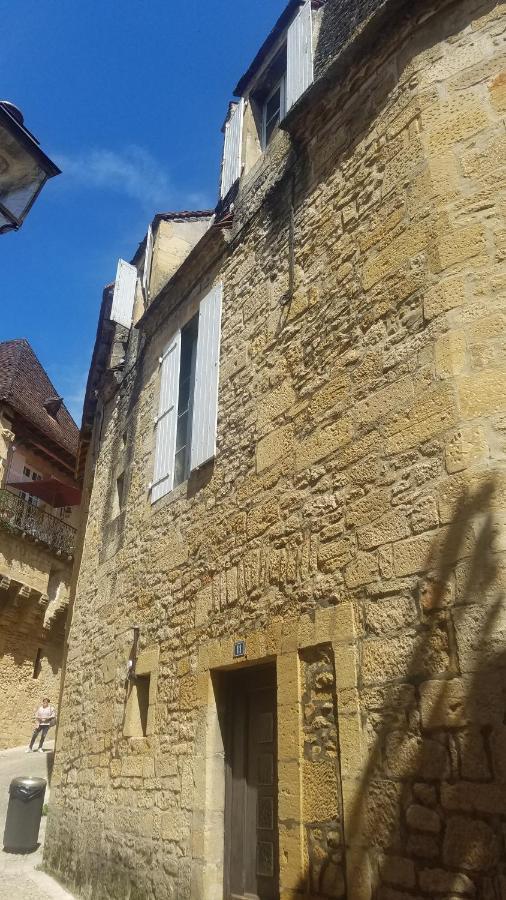 Les Appartements De Bacchus Сарла-ла-Канеда Экстерьер фото