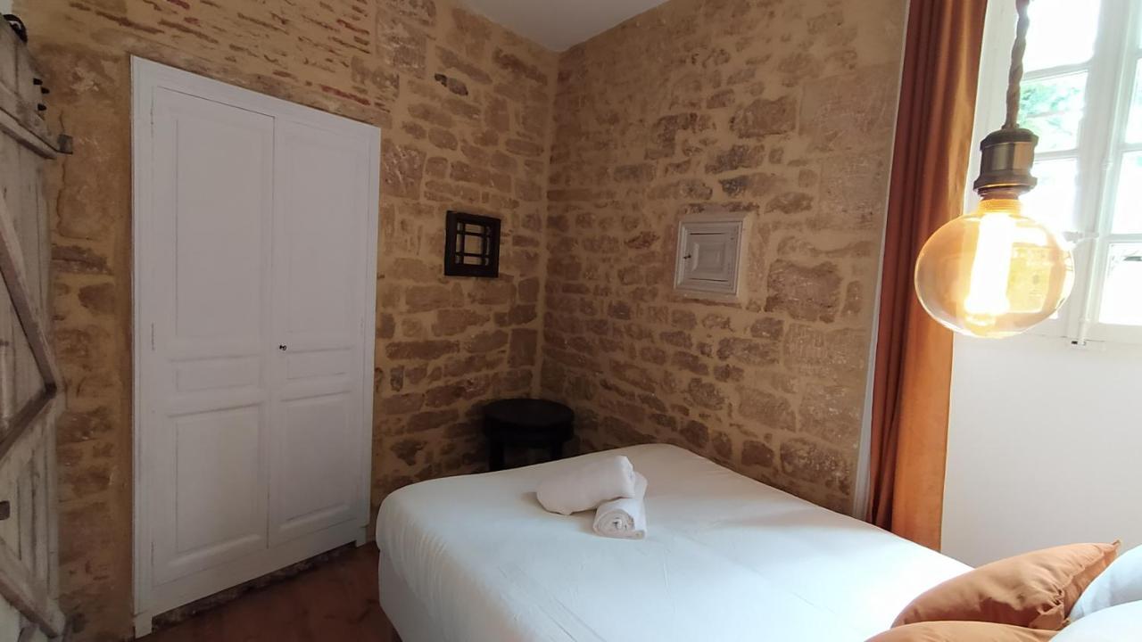 Les Appartements De Bacchus Сарла-ла-Канеда Экстерьер фото